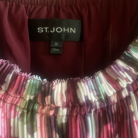 St. John Brigitte Floral-Print Georgette Pleated Blouse - Picture 7 of 10